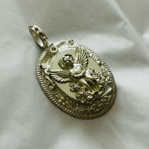 ‎Rebecca Collins Angel Cherub Pendant